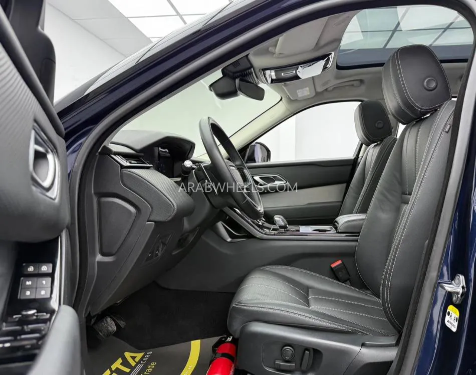 لاند روفر رينج روفر فيلار 2021 for Sale in دبي Image-8