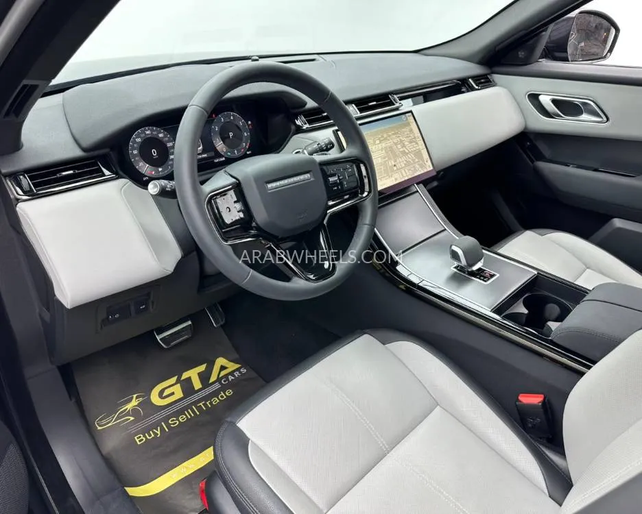 لاند روفر رينج روفر فيلار 2024 for Sale in دبي Image-9