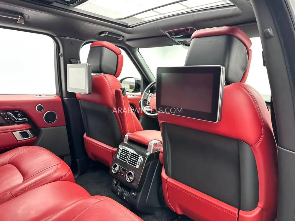 Land Rover Range Rover 2020 for Sale in Dubai Image-13