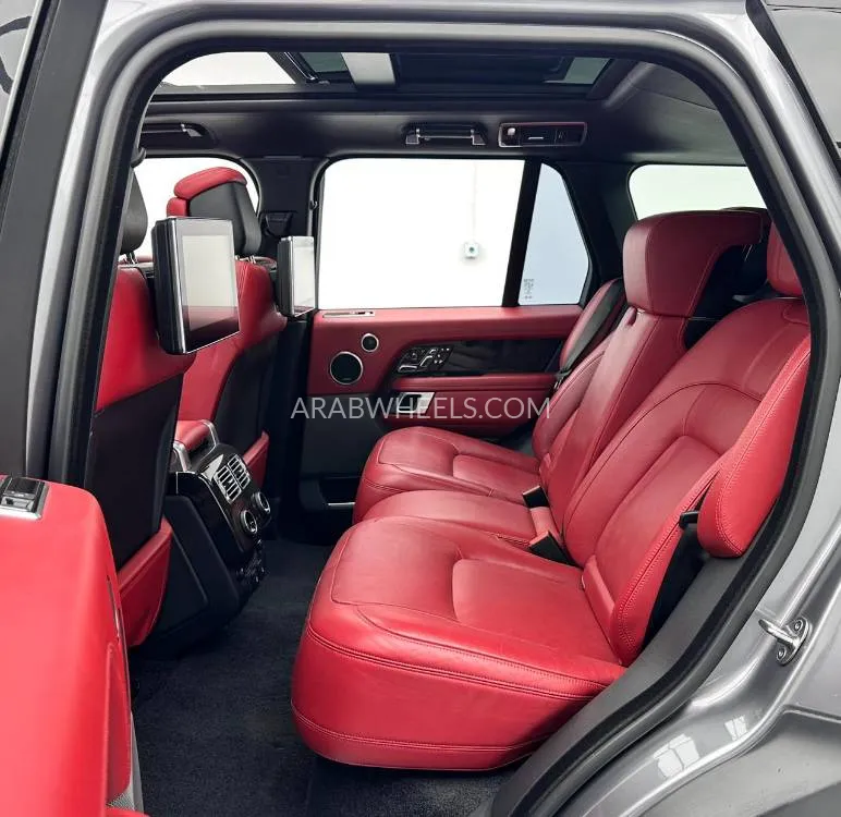 Land Rover Range Rover 2020 for Sale in Dubai Image-17