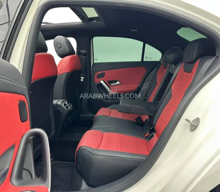 مرسيدس بنز كلاس A 2021 for Sale in دبي Image-17