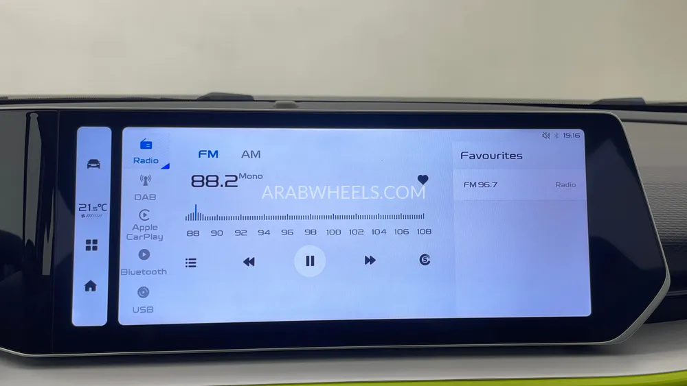 Geely Coolray 2025 for Sale in Dubai Image-15