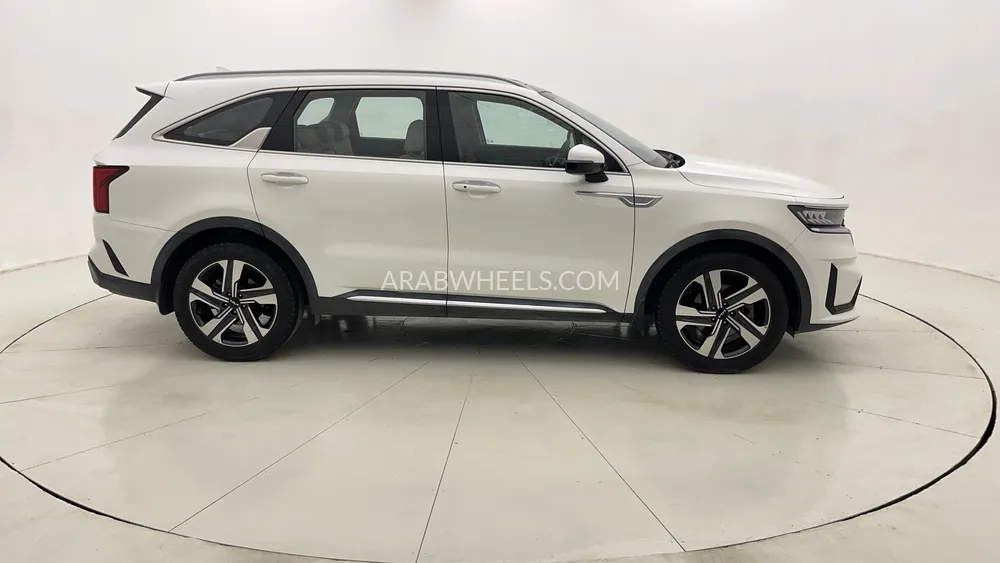 Kia Sorento 2022 for Sale in Dubai Image-2