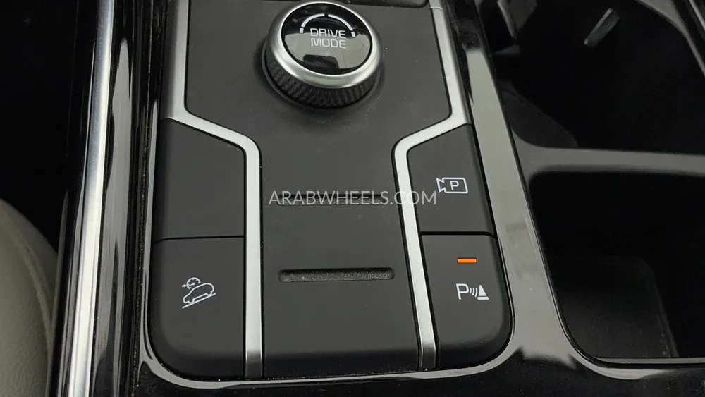 Kia Sorento 2022 for Sale in Dubai Image-37