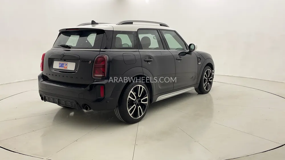 ميني كانتريمان 2023 for Sale in دبي Image-3