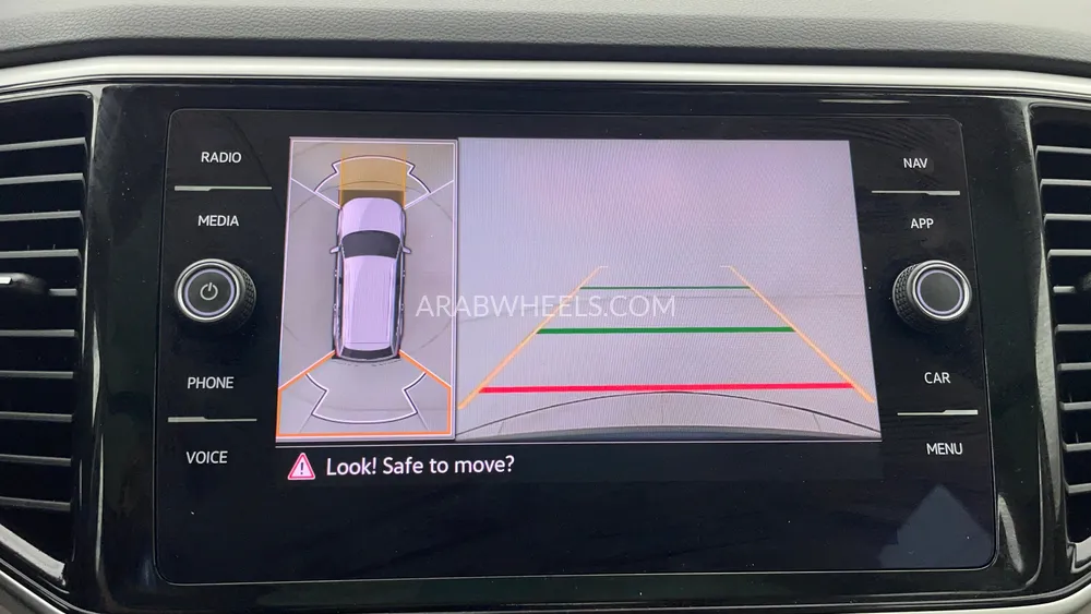 Volkswagen Teramont 2022 for Sale in Dubai Image-17