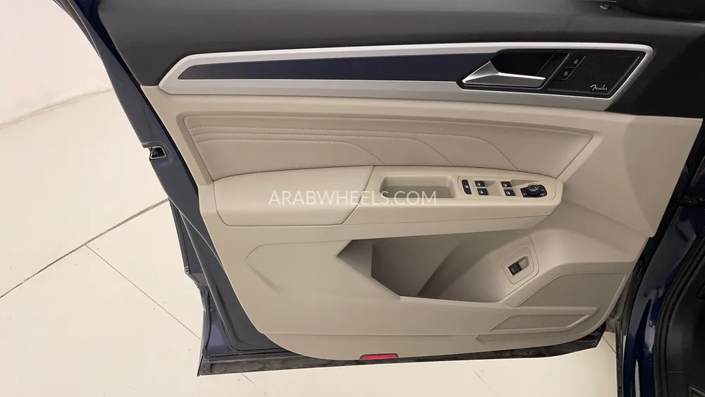 Volkswagen Teramont 2022 for Sale in Dubai Image-21