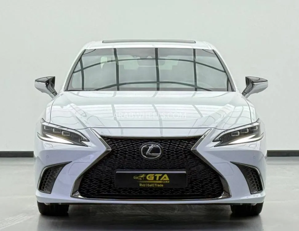 Lexus ES 2025 for Sale in Dubai Image-2