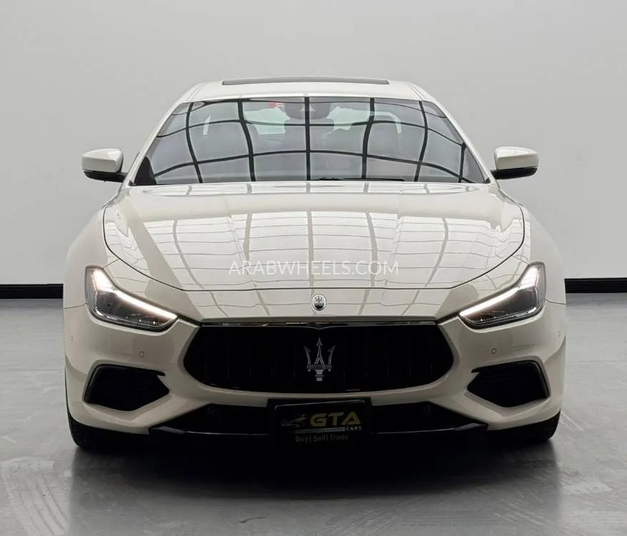 Maserati Ghibli 2022 for Sale in Dubai Image-2