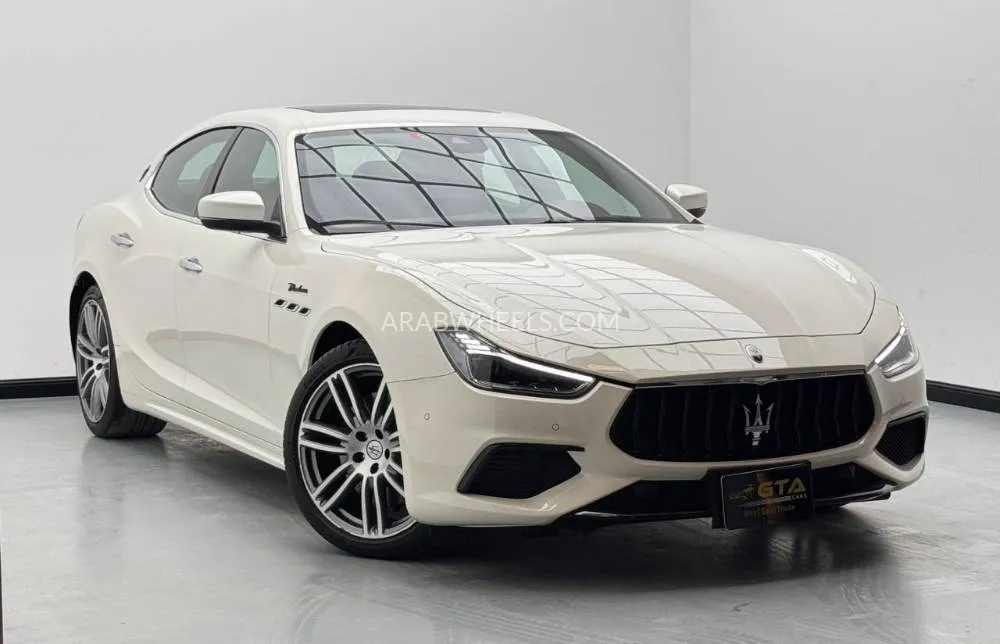 Maserati Ghibli 2022 for Sale in Dubai Image-18