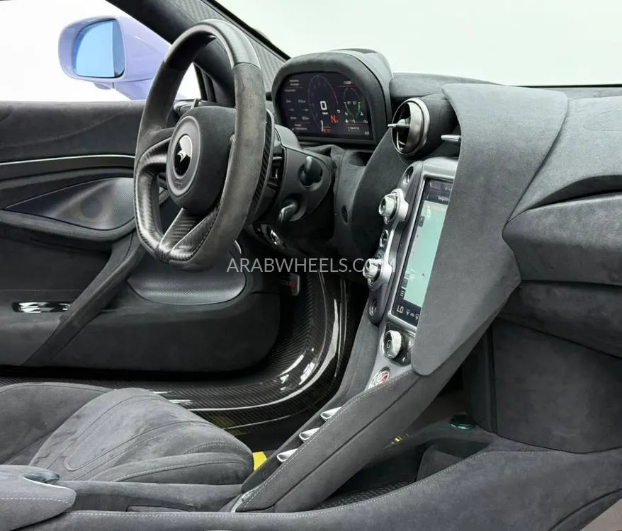 McLaren 720S 2022 for Sale in Dubai Image-9