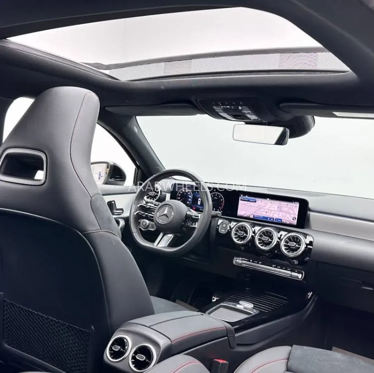 مرسيدس بنز كلاس A 2024 for Sale in دبي Image-13