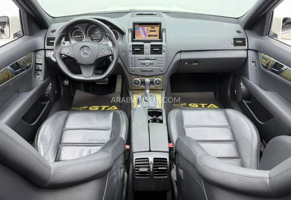 Mercedes Benz C Class 2010 for Sale in Dubai Image-9