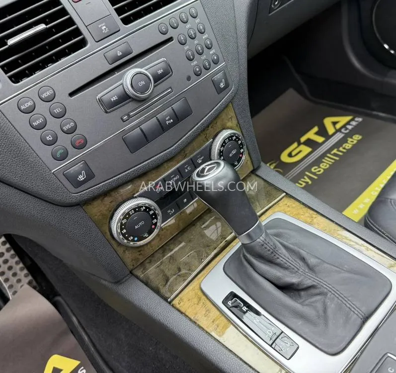Mercedes Benz C Class 2010 for Sale in Dubai Image-16