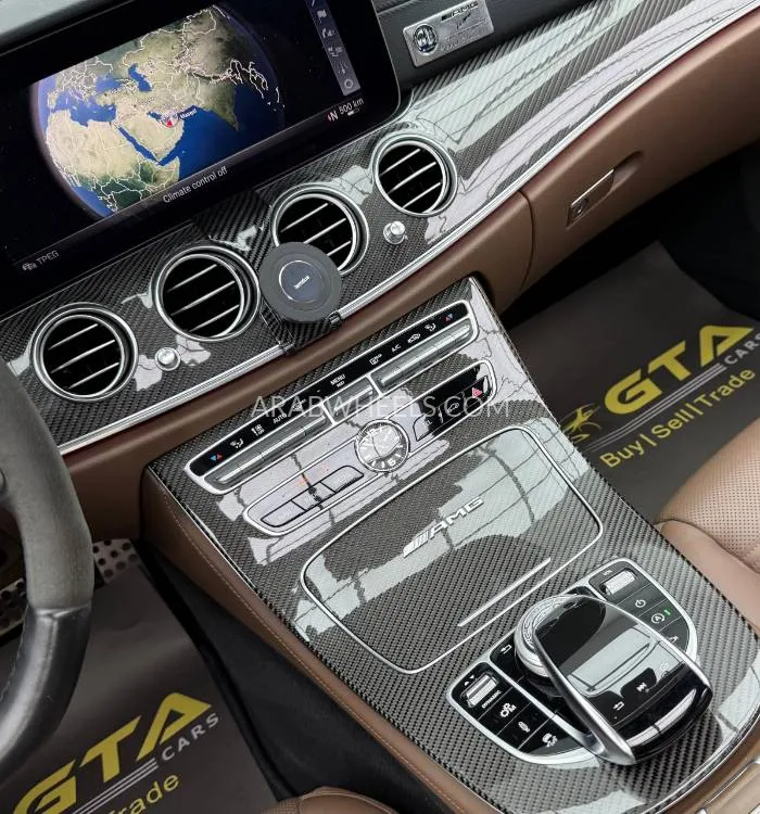 Mercedes Benz E Class 2019 for Sale in Dubai Image-16