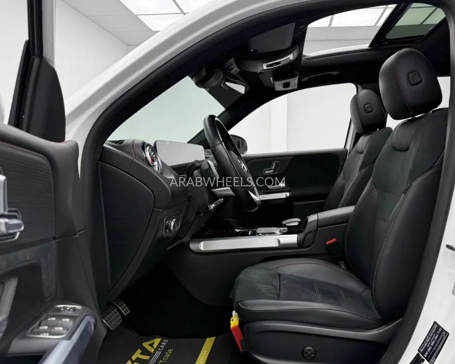 مرسيدس بنز EQB 2023 for Sale in دبي Image-14