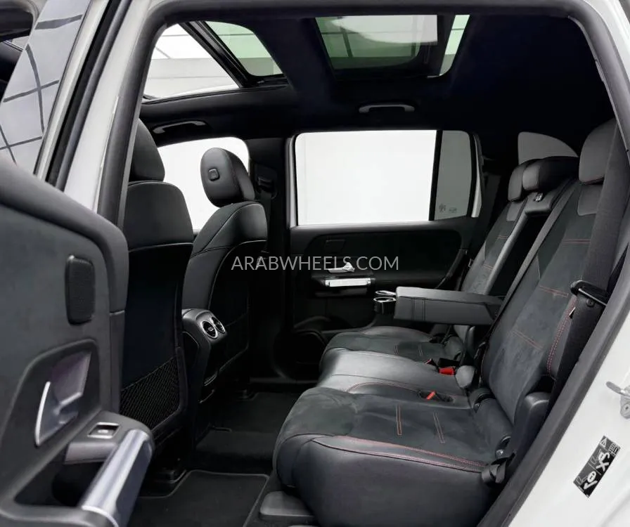 مرسيدس بنز EQB 2023 for Sale in دبي Image-17