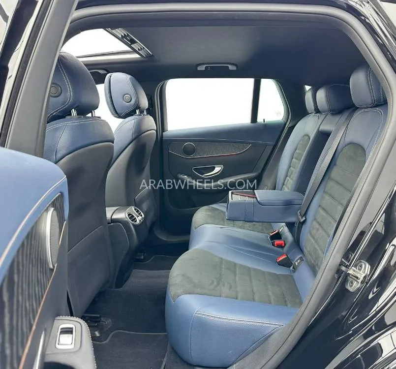 مرسيدس بنز EQC 2022 for Sale in دبي Image-16