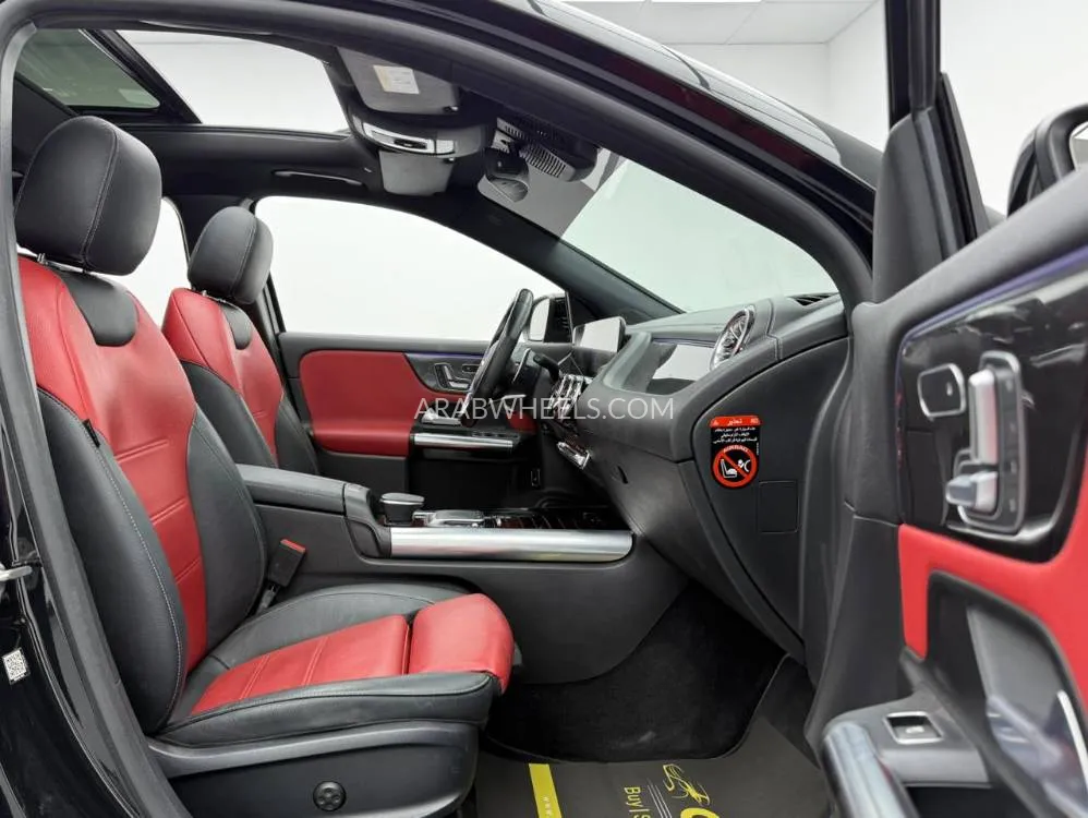 Mercedes Benz GLA 2022 for Sale in Dubai Image-15