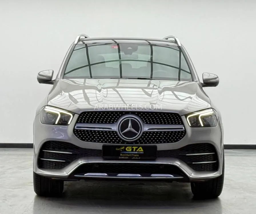 Mercedes Benz GLE Class 2022 for Sale in Dubai Image-2