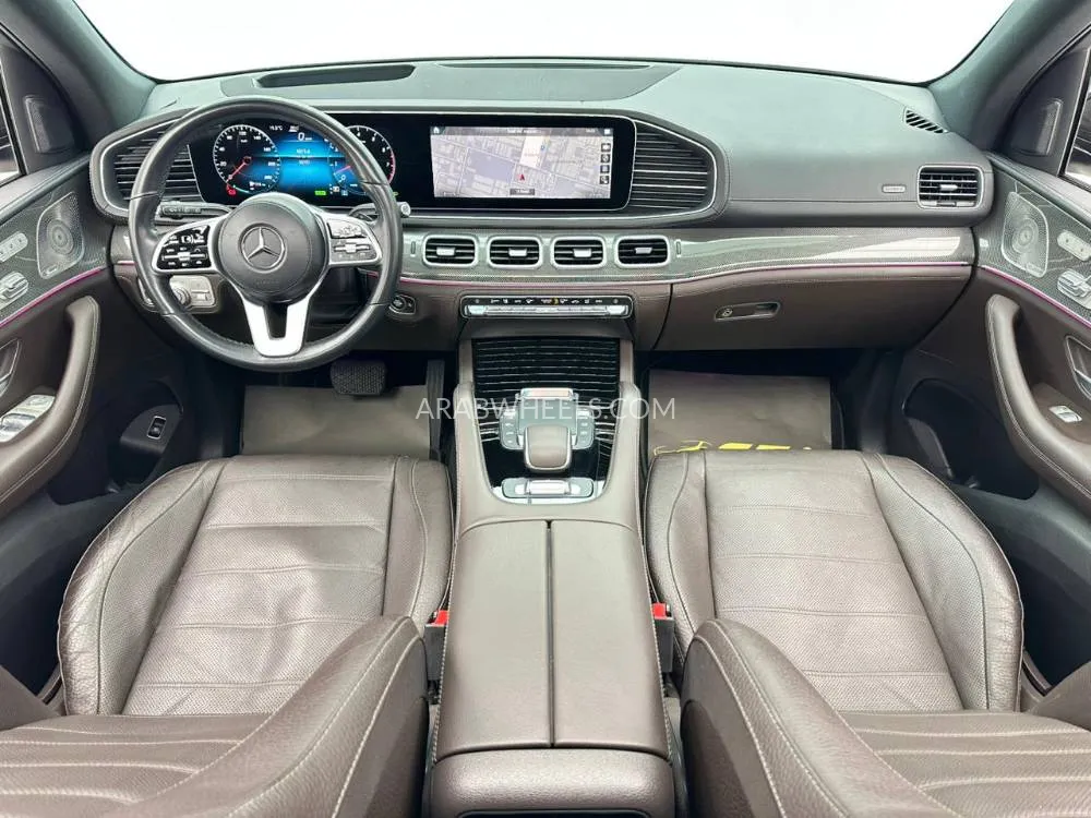Mercedes Benz GLE Class 2023 for Sale in Dubai Image-10