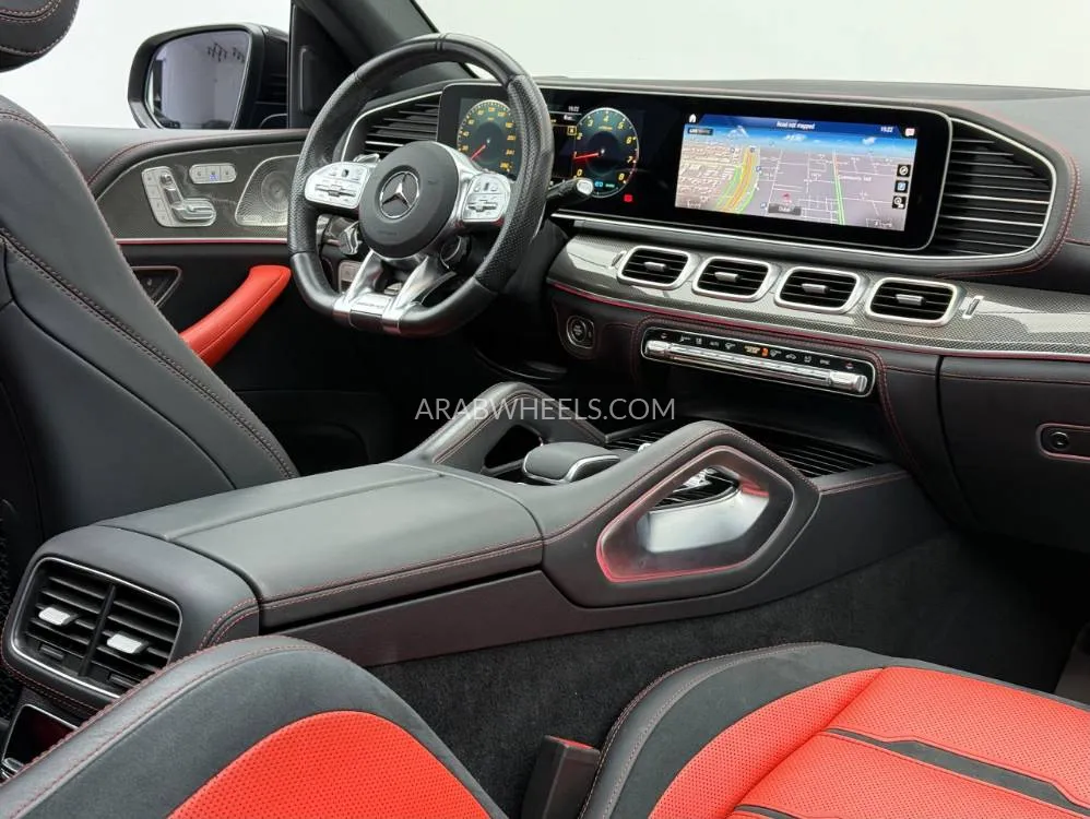 مرسيدس بنز GLE Class 2022 for Sale in دبي Image-10