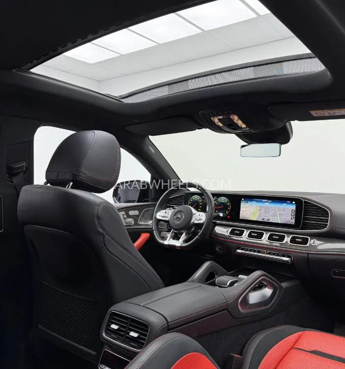 مرسيدس بنز GLE Class 2022 for Sale in دبي Image-13