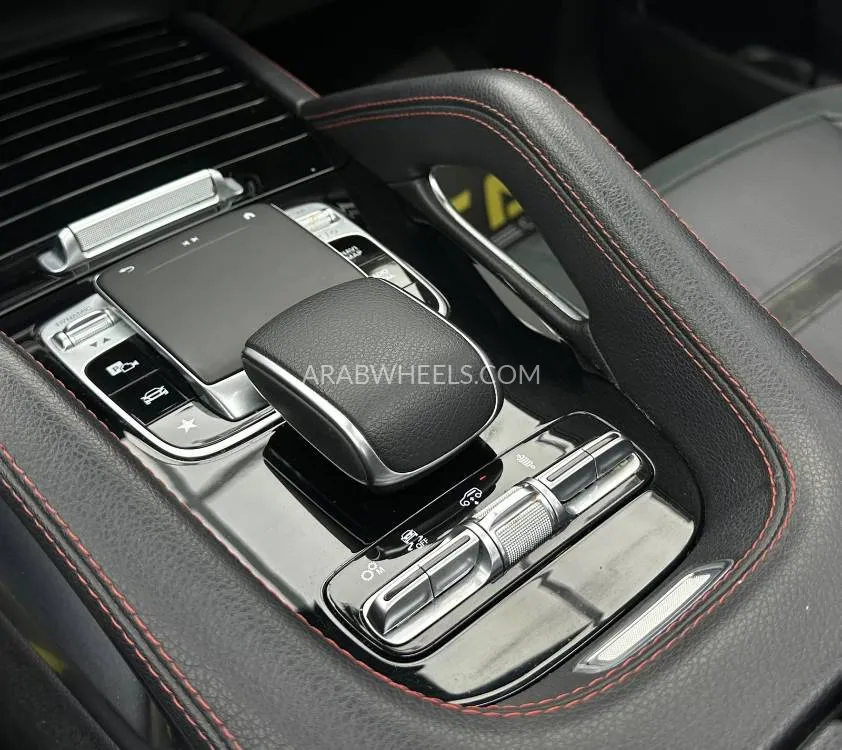 Mercedes Benz GLE Class 2021 for Sale in Dubai Image-14