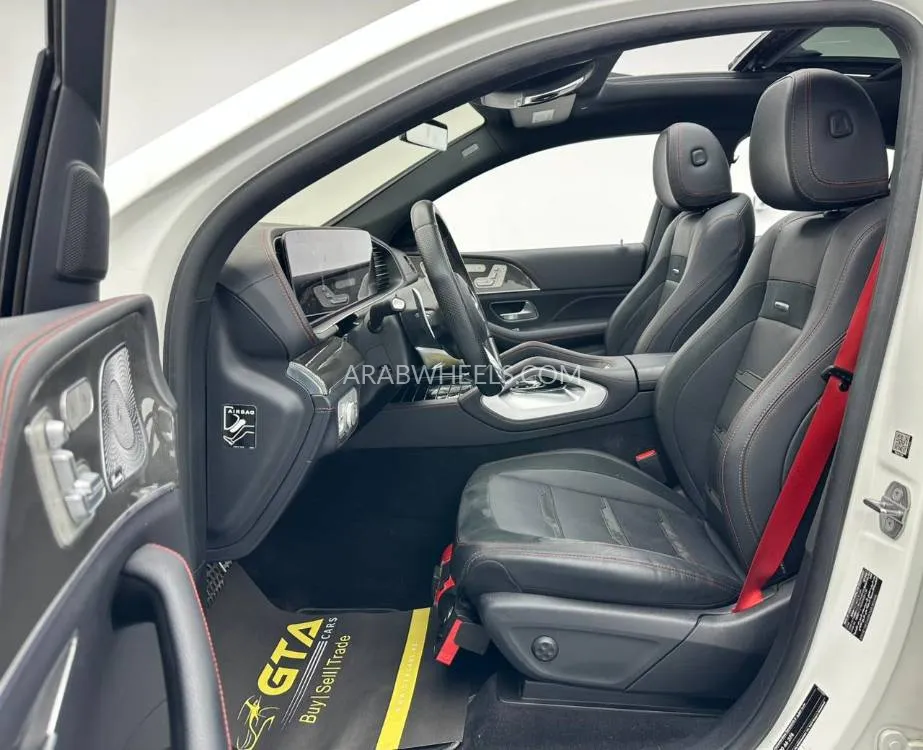 Mercedes Benz GLE Class 2021 for Sale in Dubai Image-15