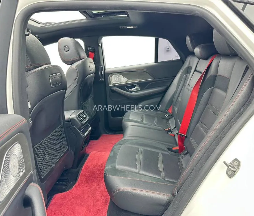 Mercedes Benz GLE Class 2021 for Sale in Dubai Image-18