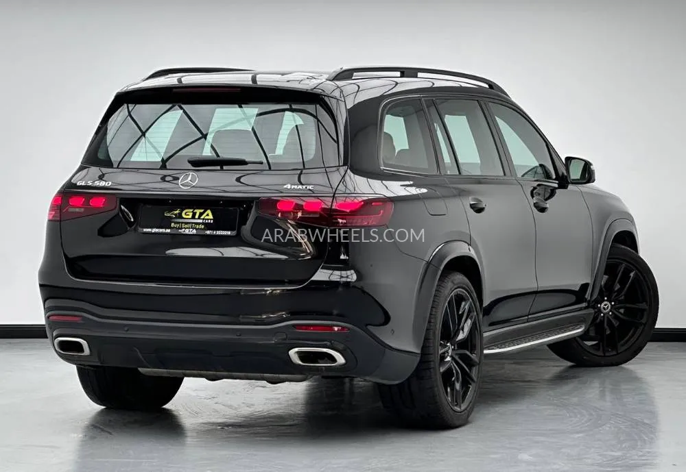 مرسيدس بنز GLE Class 2024 for Sale in دبي Image-4