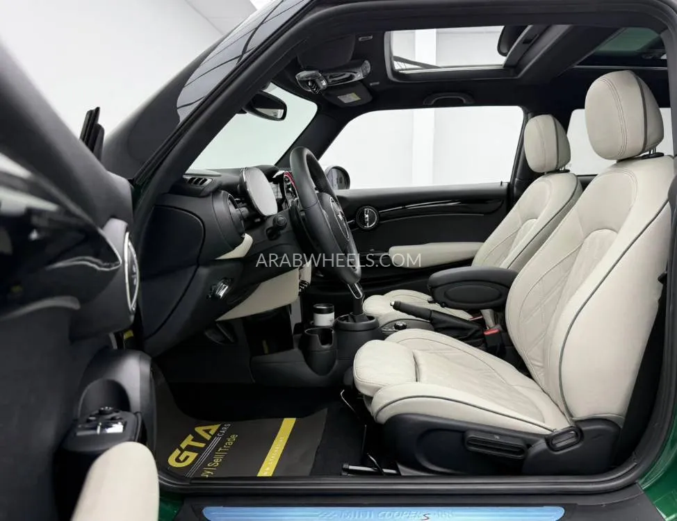 ميني كوبر 2023 for Sale in دبي Image-8