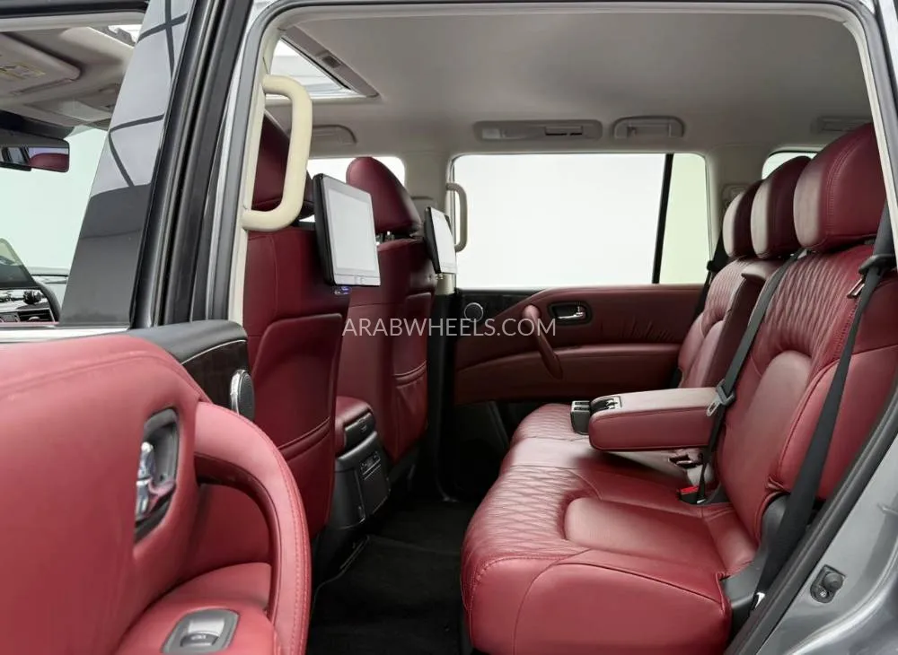 Nissan Patrol 2024 for Sale in Dubai Image-19