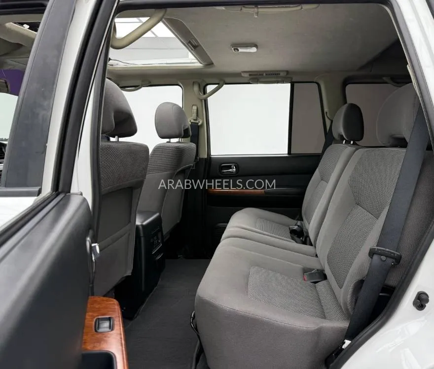 Nissan Patrol 2022 for Sale in Dubai Image-18
