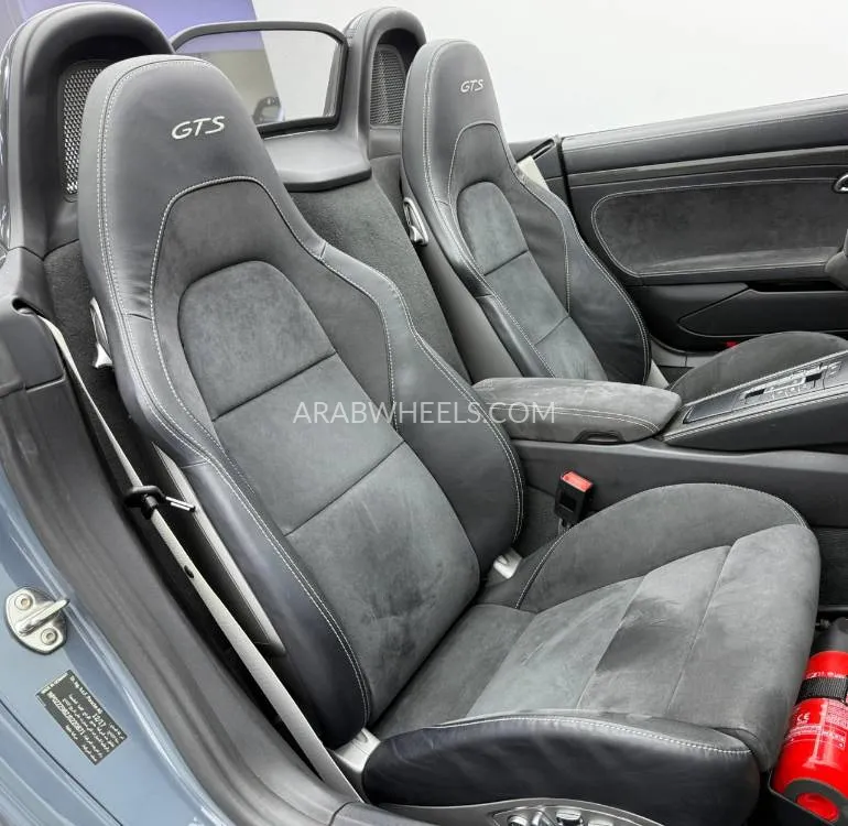 Porsche 718 2018 for Sale in Dubai Image-15