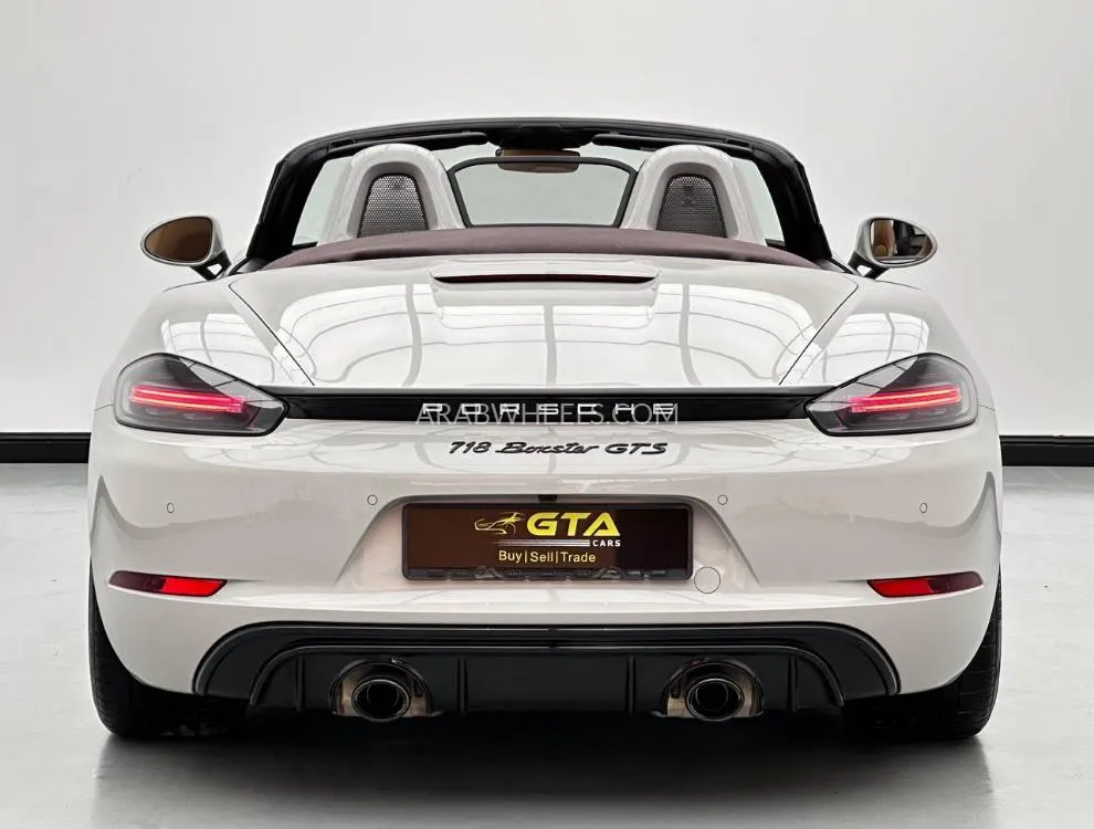 Porsche 718 2023 for Sale in Dubai Image-6