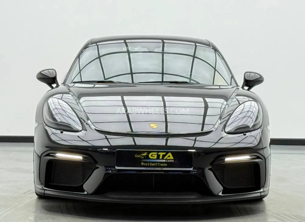 Porsche 718 2023 for Sale in Dubai Image-2