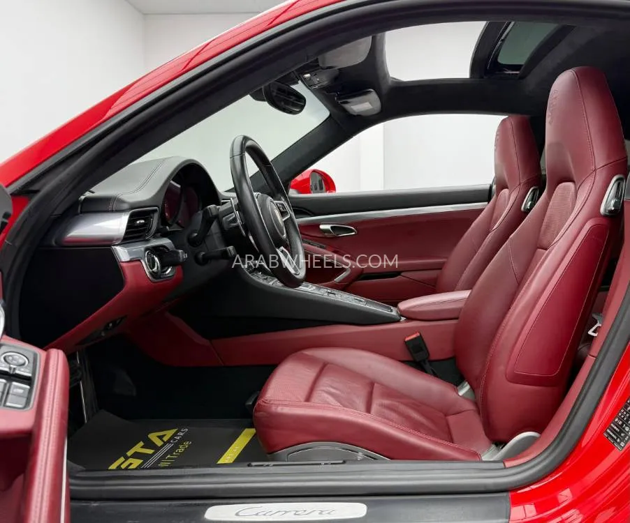 Porsche 911 2017 for Sale in Dubai Image-11