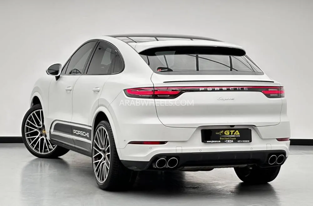 Porsche Cayenne 2023 for Sale in Dubai Image-6