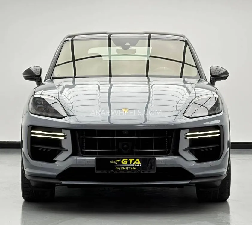 Porsche Cayenne 2025 for Sale in Dubai Image-2