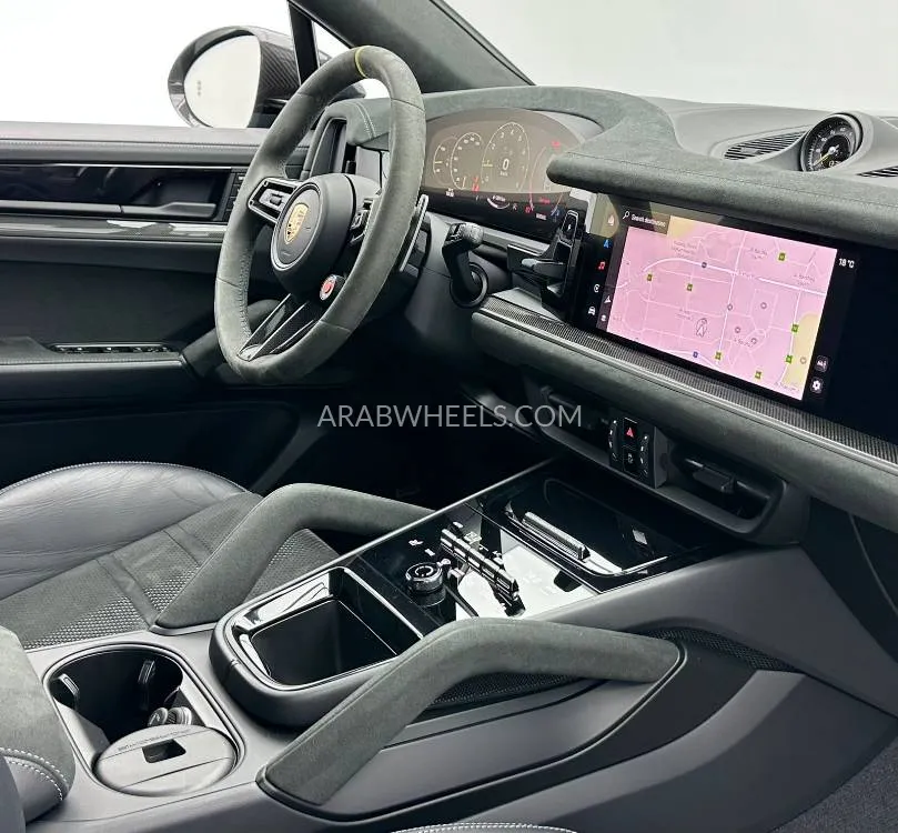 Porsche Cayenne 2025 for Sale in Dubai Image-14