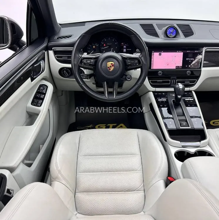 Porsche Macan 2022 for Sale in Dubai Image-8