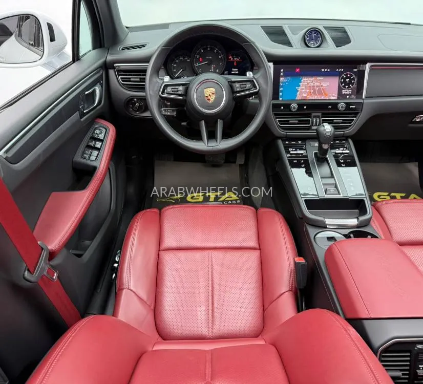 Porsche Macan 2024 for Sale in Dubai Image-14