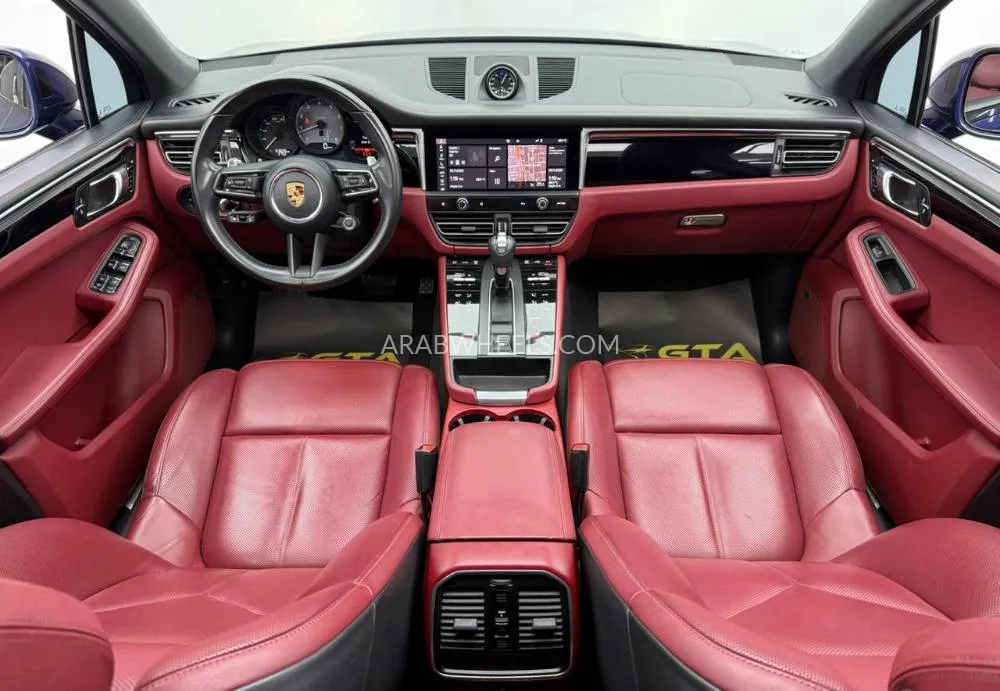 Porsche Macan 2022 for Sale in Dubai Image-13
