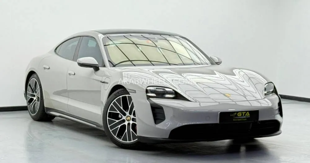 Porsche Taycan 2021 for Sale in Dubai Image-19