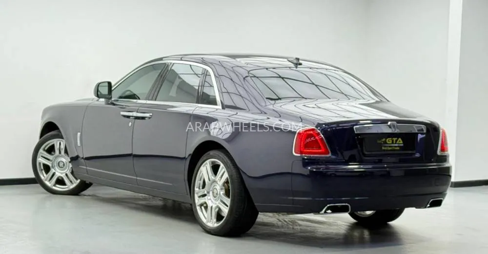 Rolls Royce Ghost 2010 for Sale in Dubai Image-5