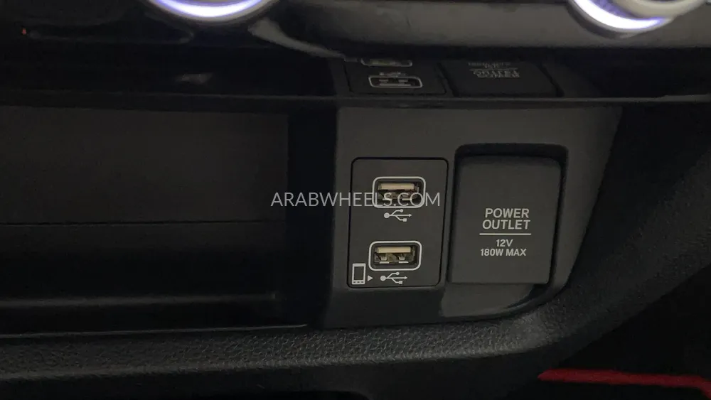 Honda City 2023 for Sale in Dubai Image-44