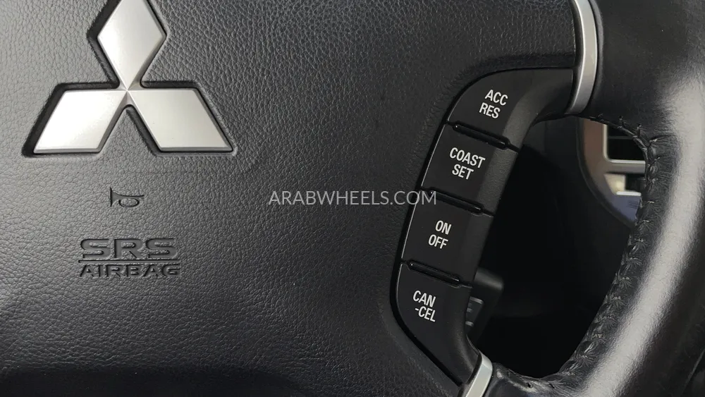 Mitsubishi Pajero 2017 for Sale in Dubai Image-20