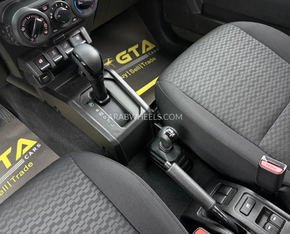 Suzuki Jimny 2024 for Sale in Dubai Image-16