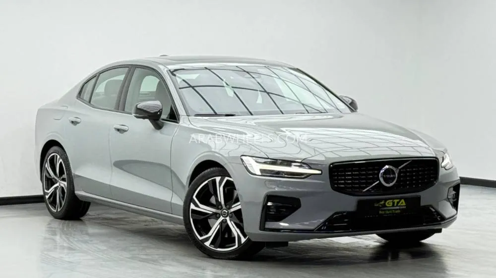 Volvo S60 2024 for Sale in Dubai Image-19